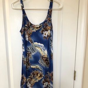 Hawaiian dress